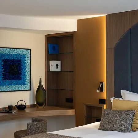 Mondrian Parigi